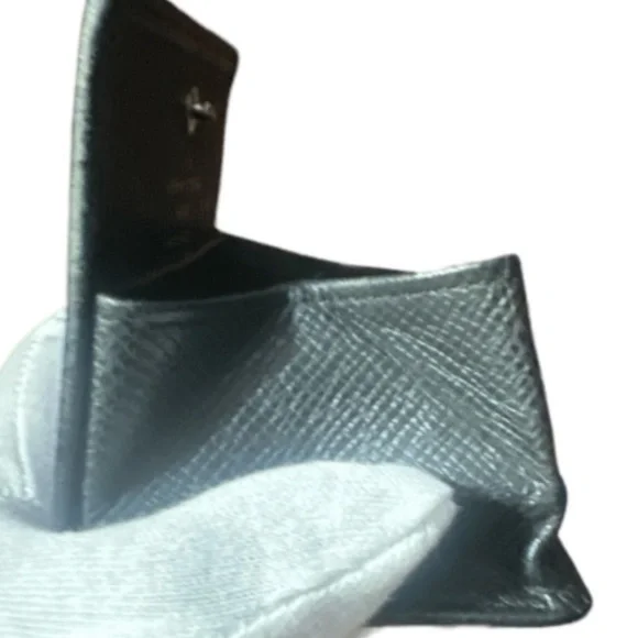 Louis Vuitton Taiga Leather Coin Case Black - Picture 2 of 9